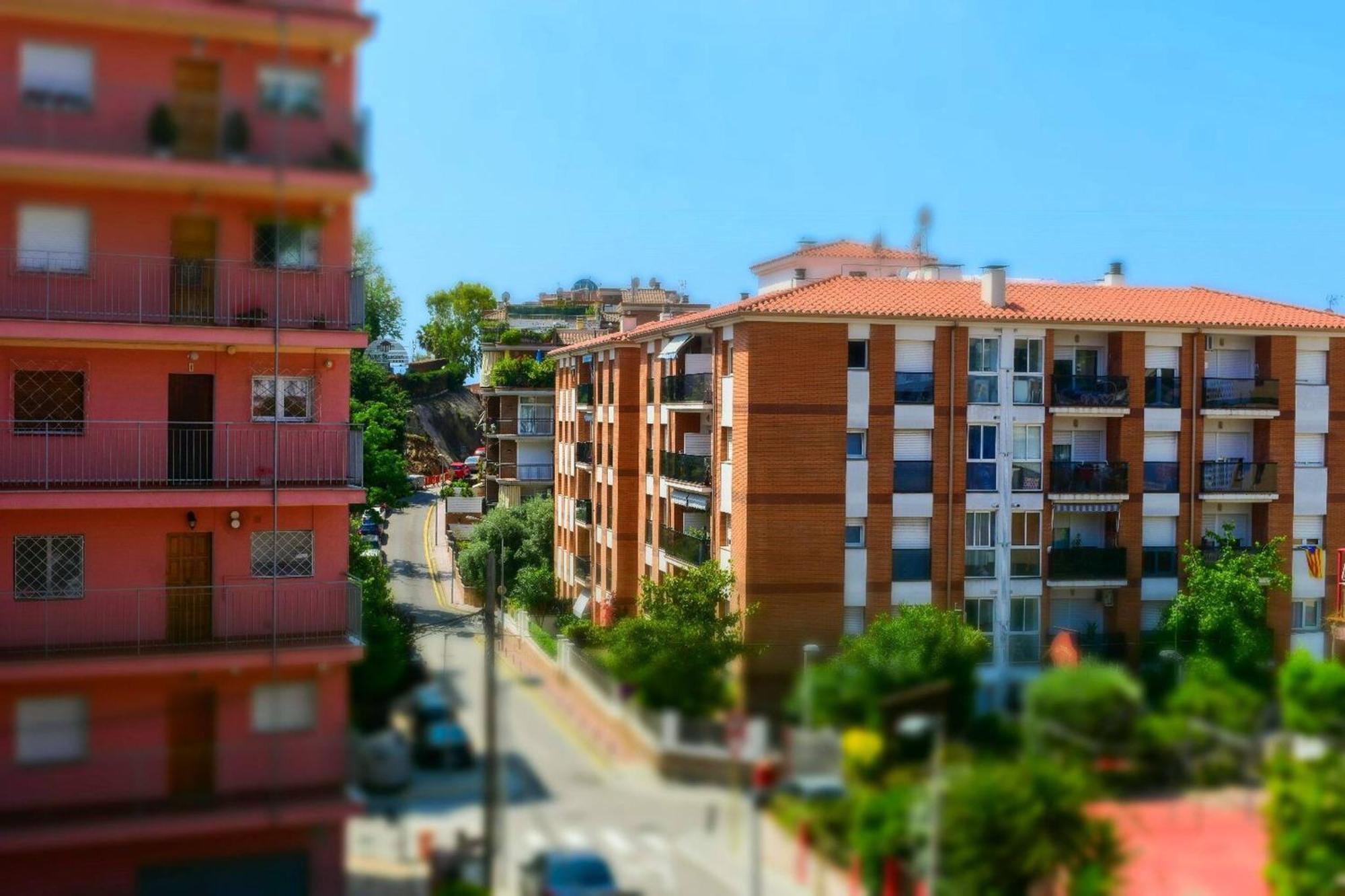 Equipped Centric With Large Terrace *