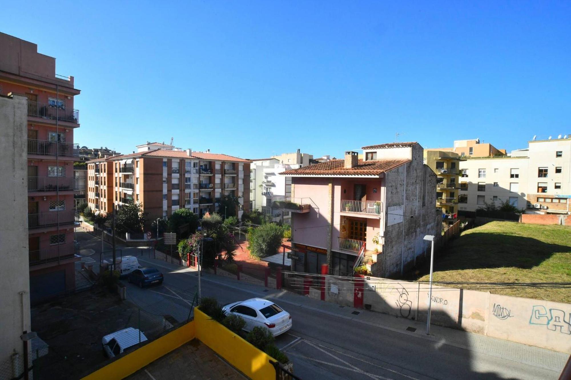 Appartement Equipped Centric With Large Terrace *